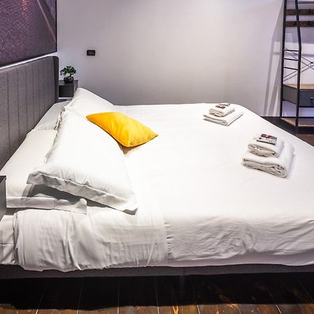 Apartament The Magic Hole Rzym Zewnętrze zdjęcie